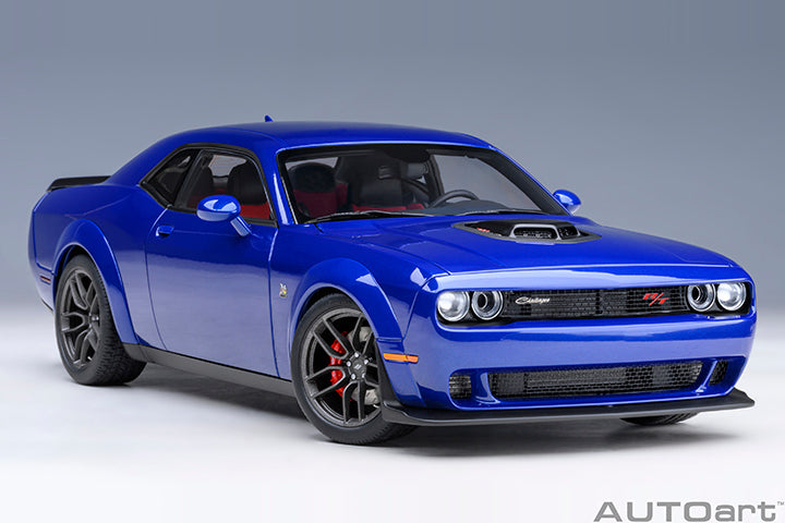 Dodge Challenger R/T Scat Pack Widebody