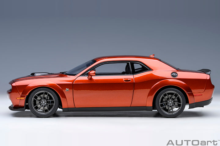 Dodge Challenger R/T Scat Pack Widebody