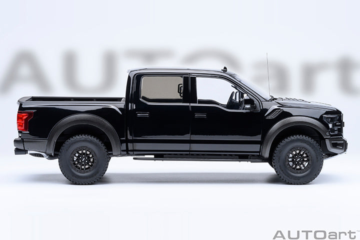 Ford F-150 Raptor Supercrew