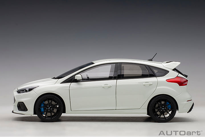 Ford Focus RS 2016 Frozen White