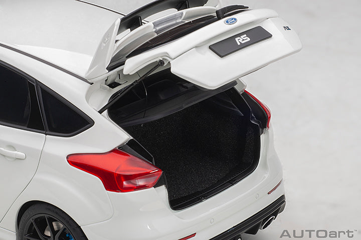 Ford Focus RS 2016 Frozen White