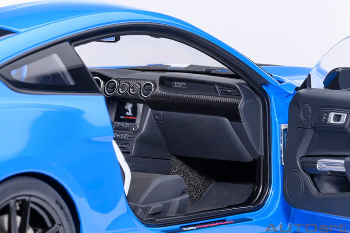 Ford Mustang Shelby GT500 Grabber Blue