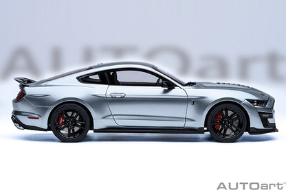 Ford Mustang Shelby GT500 Iconic Silver