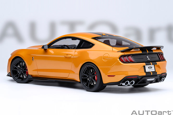 Ford Mustang Shelby GT500 Cyber Orange