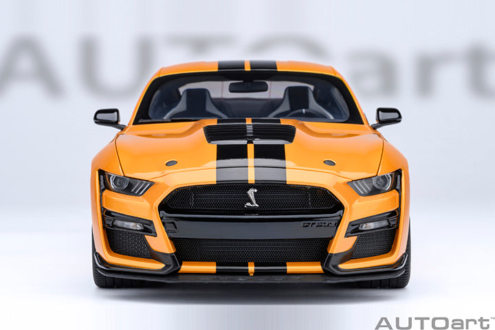 Ford Mustang Shelby GT500 Cyber Orange