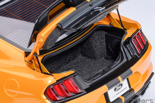 Ford Mustang Shelby GT500 Cyber Orange