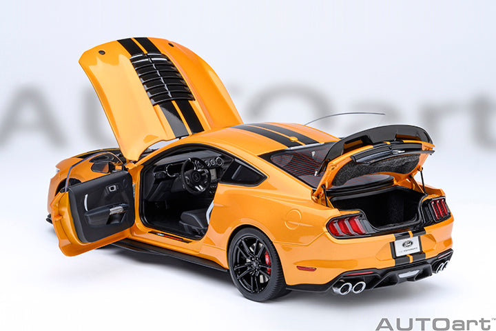 Ford Mustang Shelby GT500 Cyber Orange
