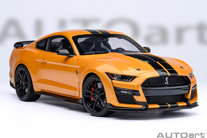 Ford Mustang Shelby GT500 Cyber Orange