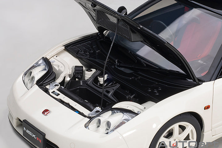 Honda NSX-R NA2 Championship White / Black Carbon Fibre