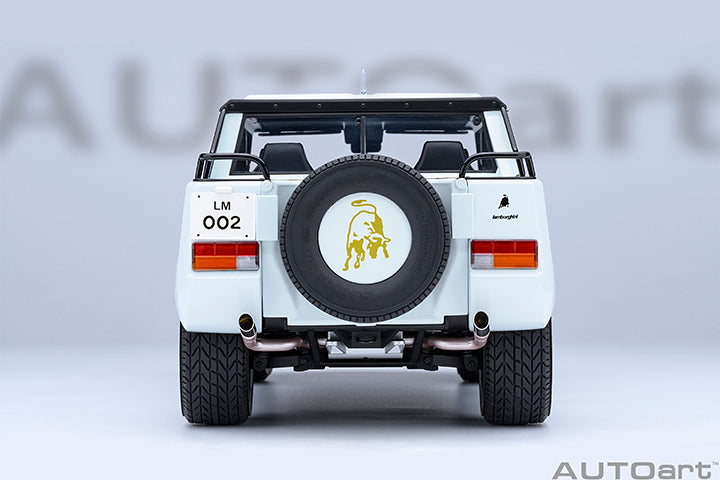 Lamborghini LM002 Bianco Polo