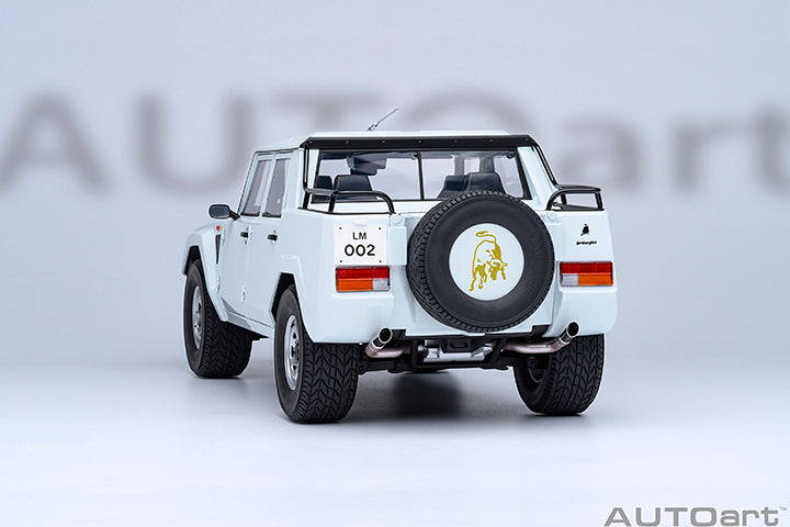 Lamborghini LM002 Bianco Polo