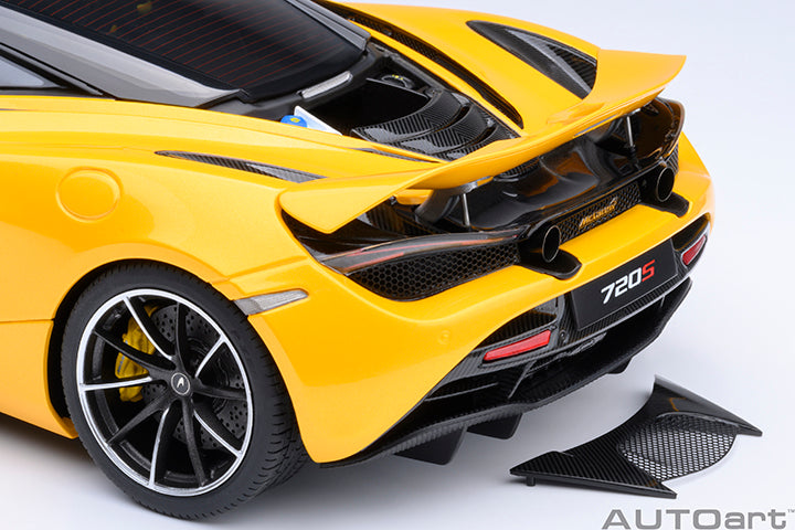 McLaren 720S Volcano Yellow