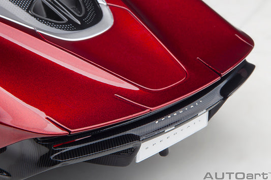 McLaren Speedtail Volcano Red