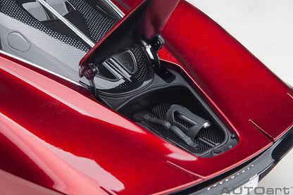 McLaren Speedtail Volcano Red