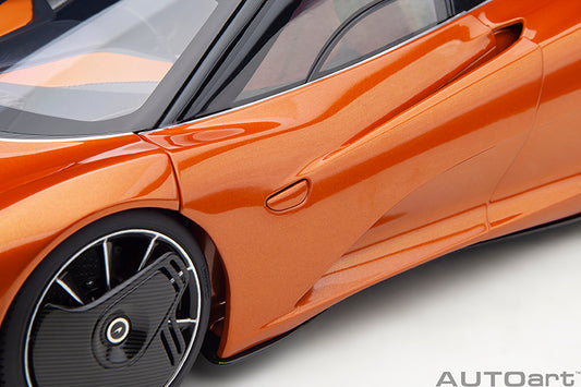 McLaren Speedtail Volcano Orange
