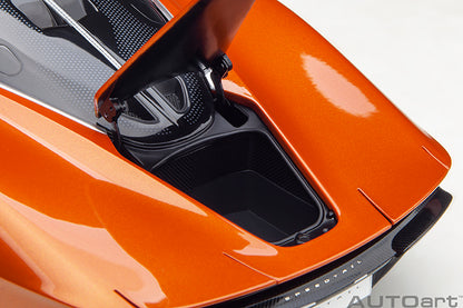 McLaren Speedtail Volcano Orange