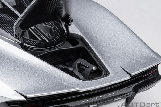 McLaren Speedtail Supernova Silver