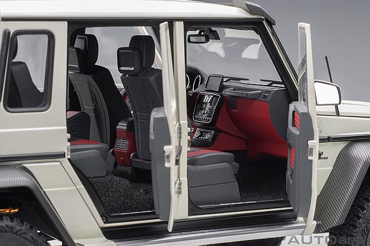 Mercedes-Benz G 63 AMG 6X6 Designo Diamond White