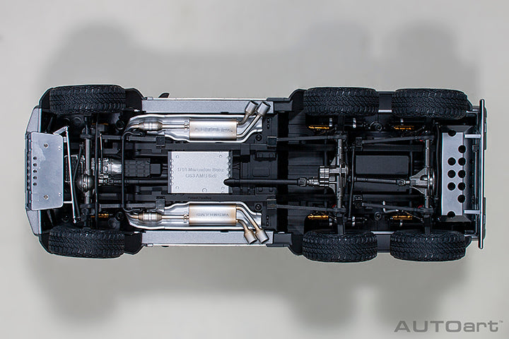 Mercedes-Benz G 63 AMG 6x6 Designo Platinum Magno