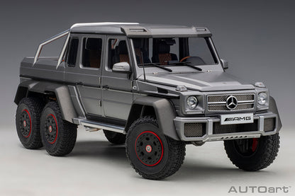 Mercedes-Benz G 63 AMG 6x6 Designo Platinum Magno