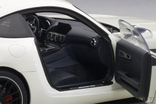 Mercedes-Benz AMG GT-S Designo Diamond White Bright