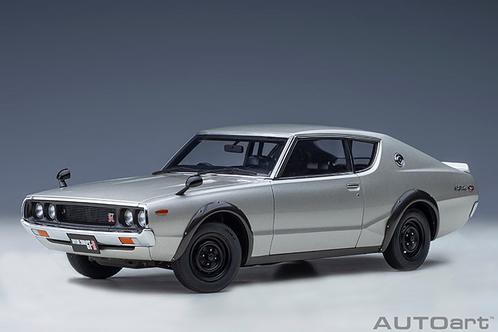 Nissan Skyline 2000GT-R KPGC110 Silver