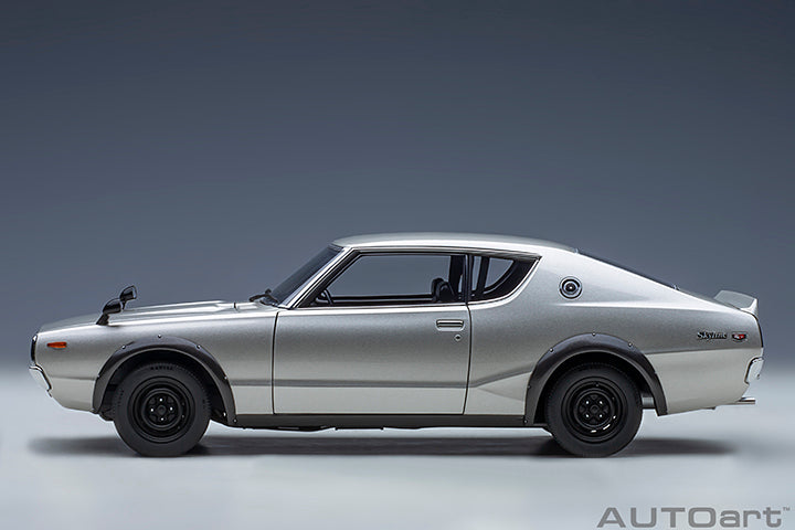 Nissan Skyline 2000GT-R KPGC110 Silver