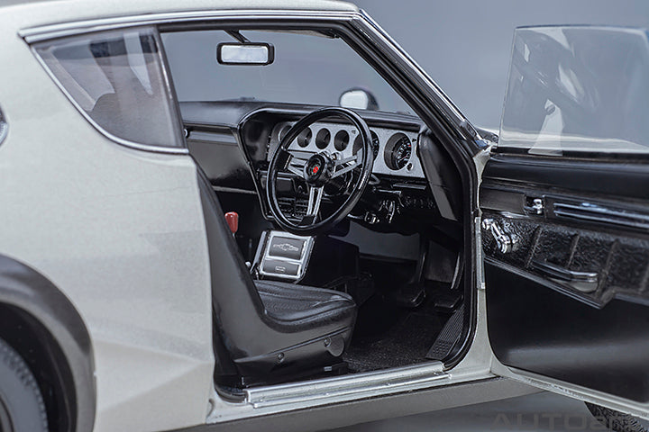 Nissan Skyline 2000GT-R KPGC110 Silver