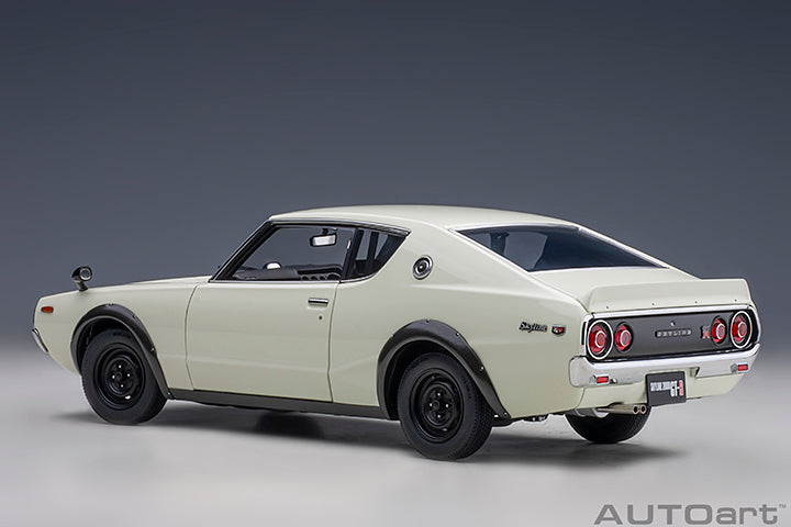 Nissan Skyline 2000 GT-R KPGC110 White