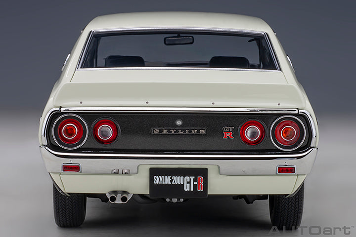 Nissan Skyline 2000 GT-R KPGC110 White