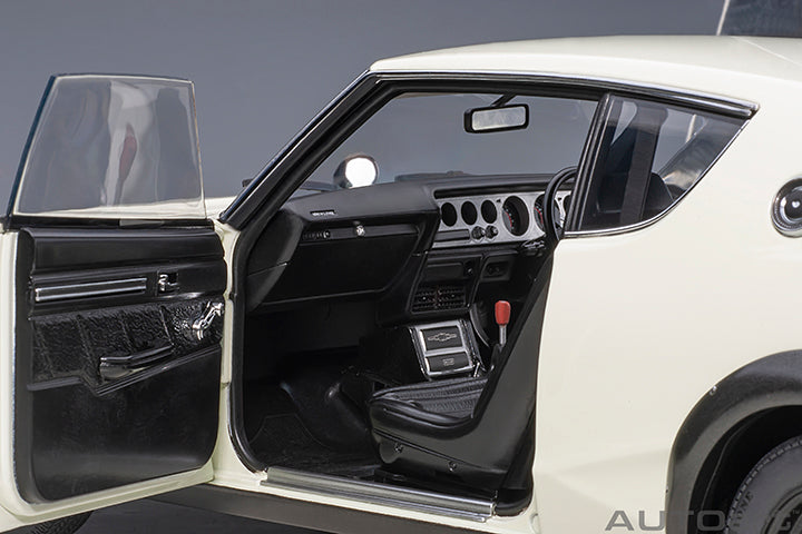 Nissan Skyline 2000 GT-R KPGC110 White