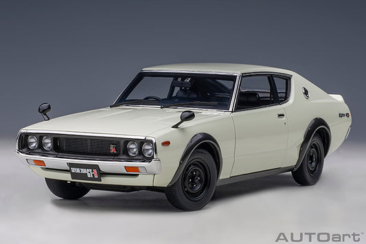 Nissan Skyline 2000 GT-R KPGC110 White