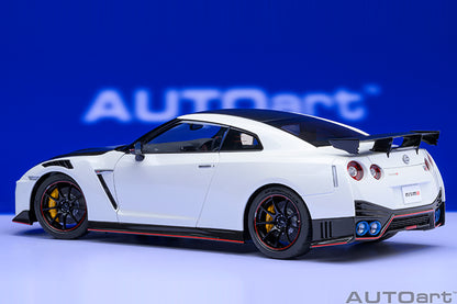 Nissan GT-R (R35) Nismo Brilliant White Pearl