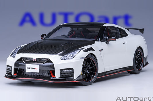 Nissan GT-R (R35) Nismo Brilliant White Pearl