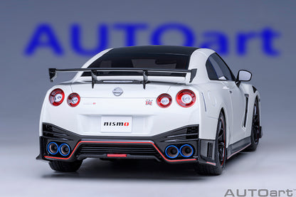 Nissan GT-R (R35) Nismo Brilliant White Pearl