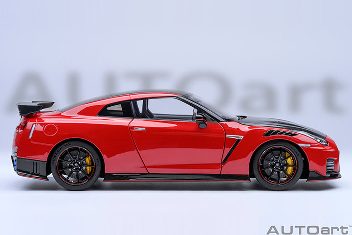 Nissan GT-R R35 Nismo Vibrant Red