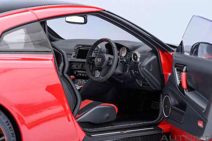 Nissan GT-R R35 Nismo Vibrant Red