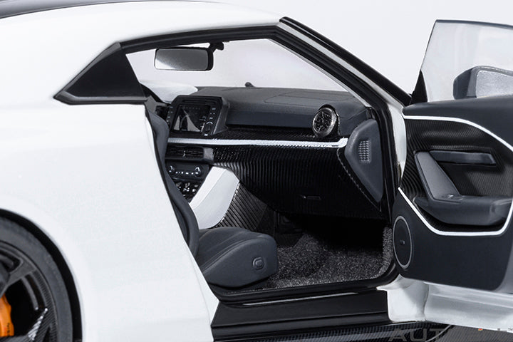 Nissan GT-R50 by Italdesign Metallic White Black