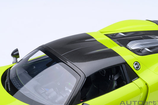 Porsche 918 Spyder Weissach Package