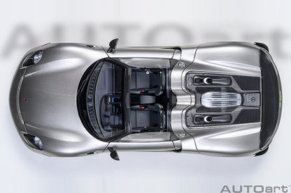 Porsche 918 Spyder Weissach Package