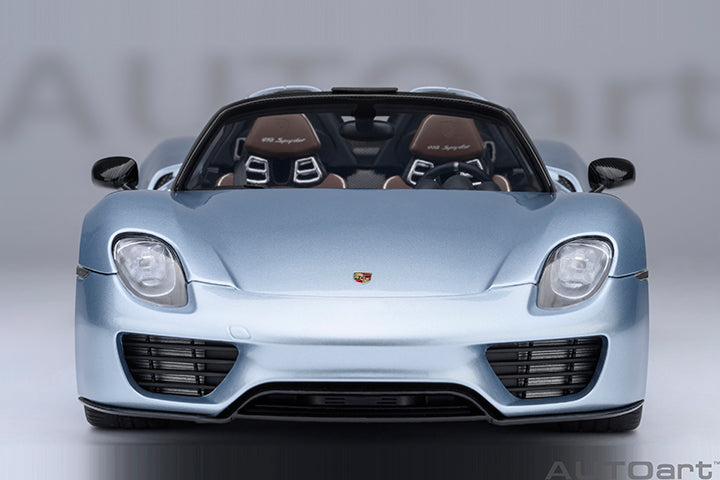 Porsche 918 Spyder Weissach Package