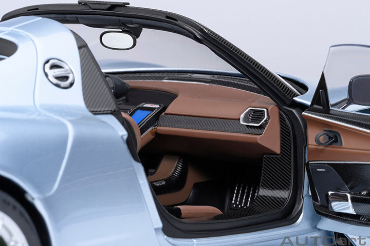 Porsche 918 Spyder Weissach Package