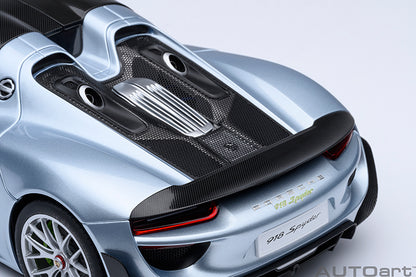 Porsche 918 Spyder Weissach Package