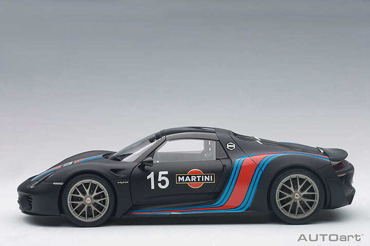 Porsche 918 Spyder Weissach Package