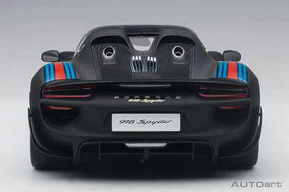 Porsche 918 Spyder Weissach Package