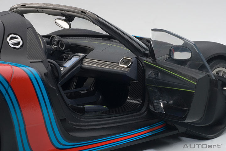 Porsche 918 Spyder Weissach Package