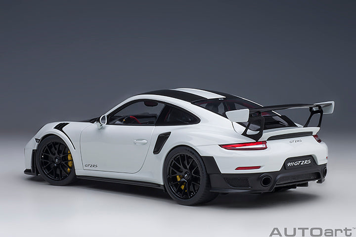 Porsche 911 GT2 RS