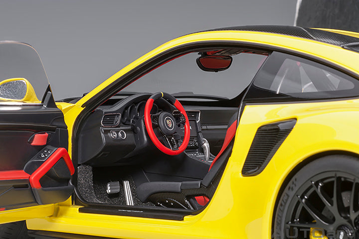 Porsche 911 GT2 RS