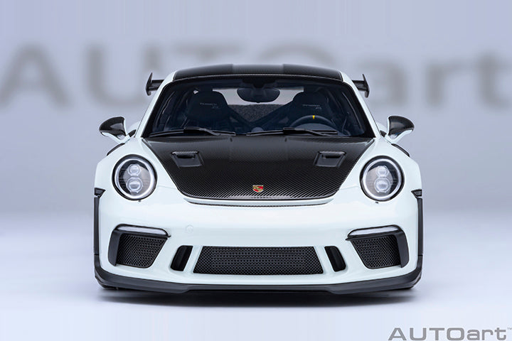 Porsche 911 GT2 RS Weissach Package