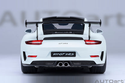 Porsche 911 GT2 RS Weissach Package